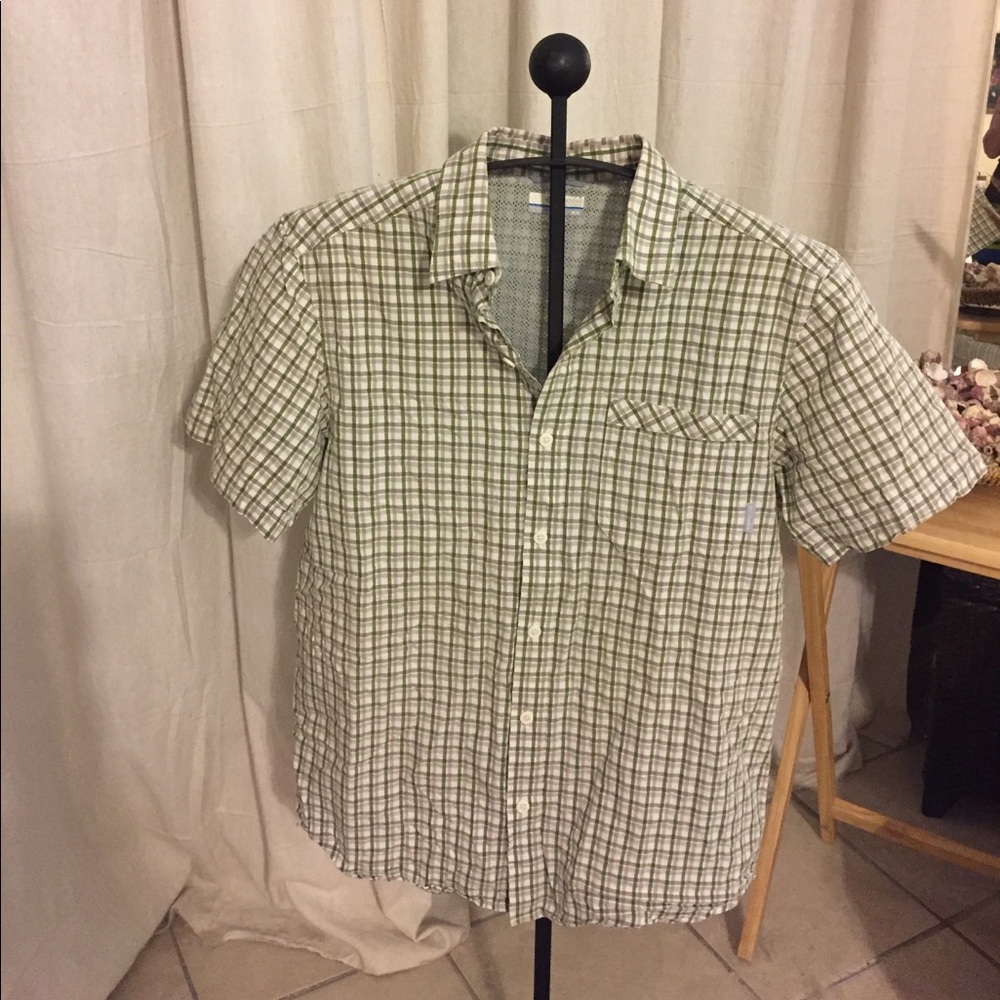 Columbia Plaid Camp Shirt (B9)